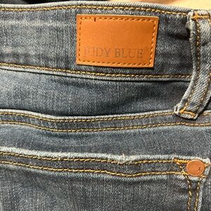 Judy Blue Relaxed Fit Jeans 11/30